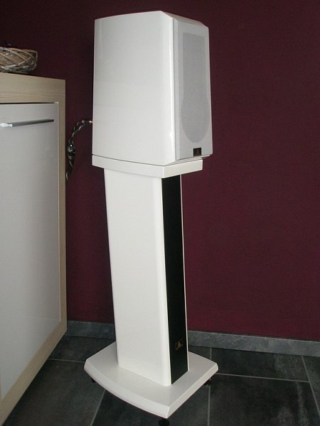 AURUM CANTUS - V2M High end regálová reprosoustava