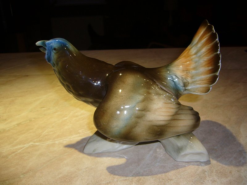 Porcelánová soška