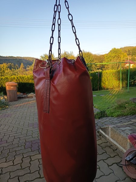 Prodám boxovací pytel pro začátečníky