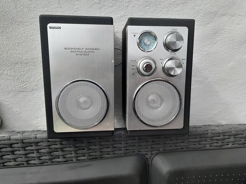 Radio stereo